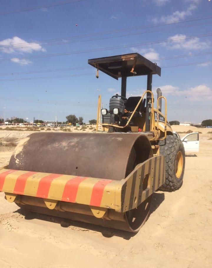 Ads 10 TON ROLLER AVAILABLE ON RENT