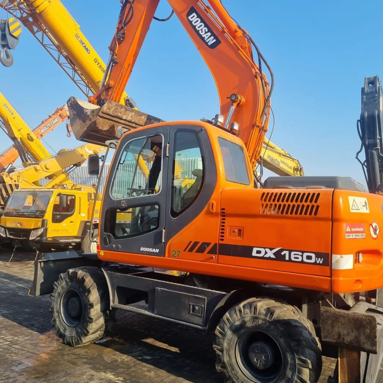 Ads Doosan Tyre Excavator DX160W 20 Ton