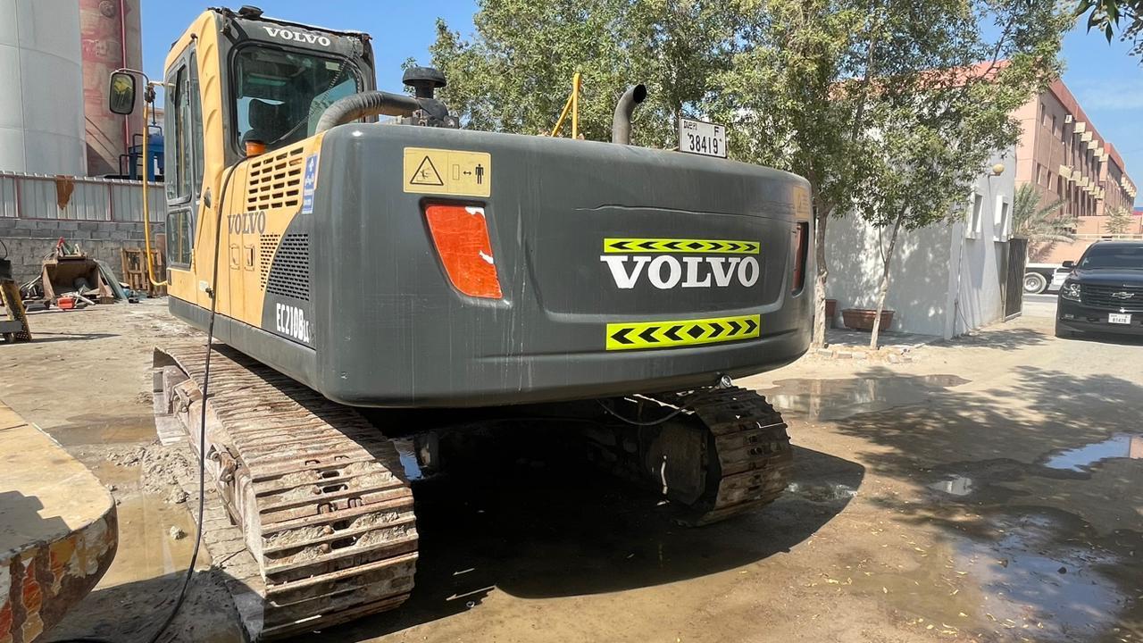 Ads Volvo Excavator 210 BLC 20 Ton