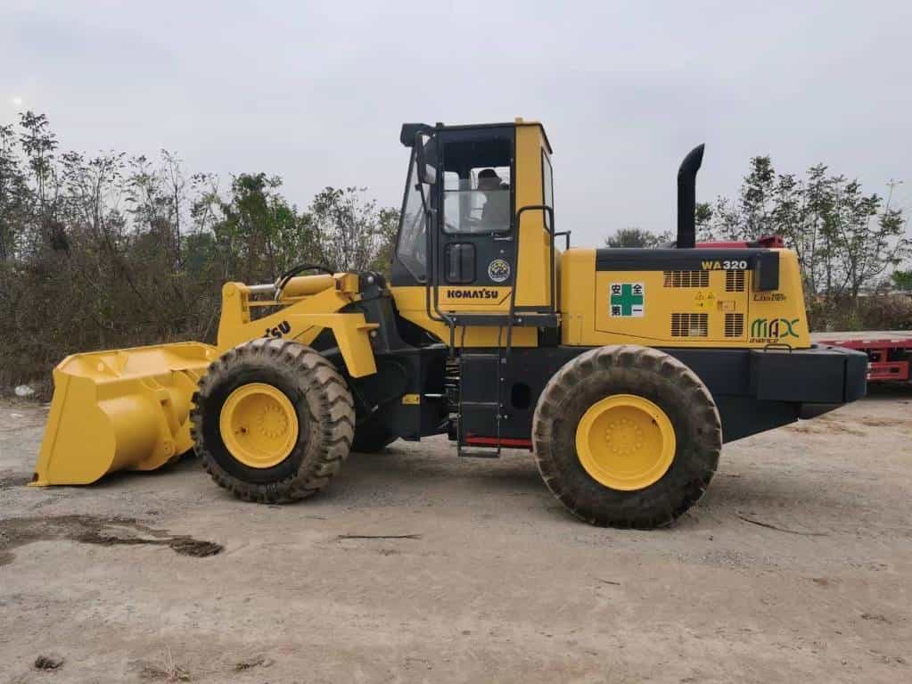 Komatsu WA 320-5