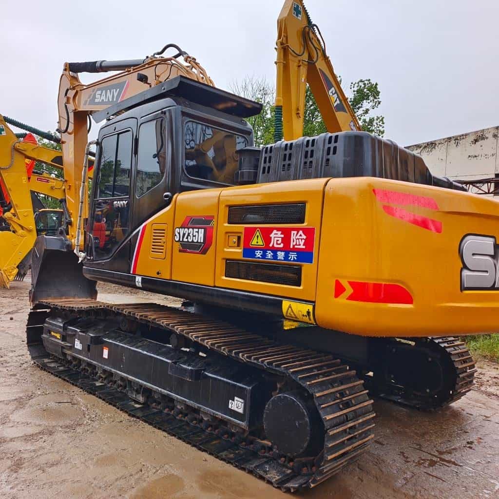 Sany SY 235 H