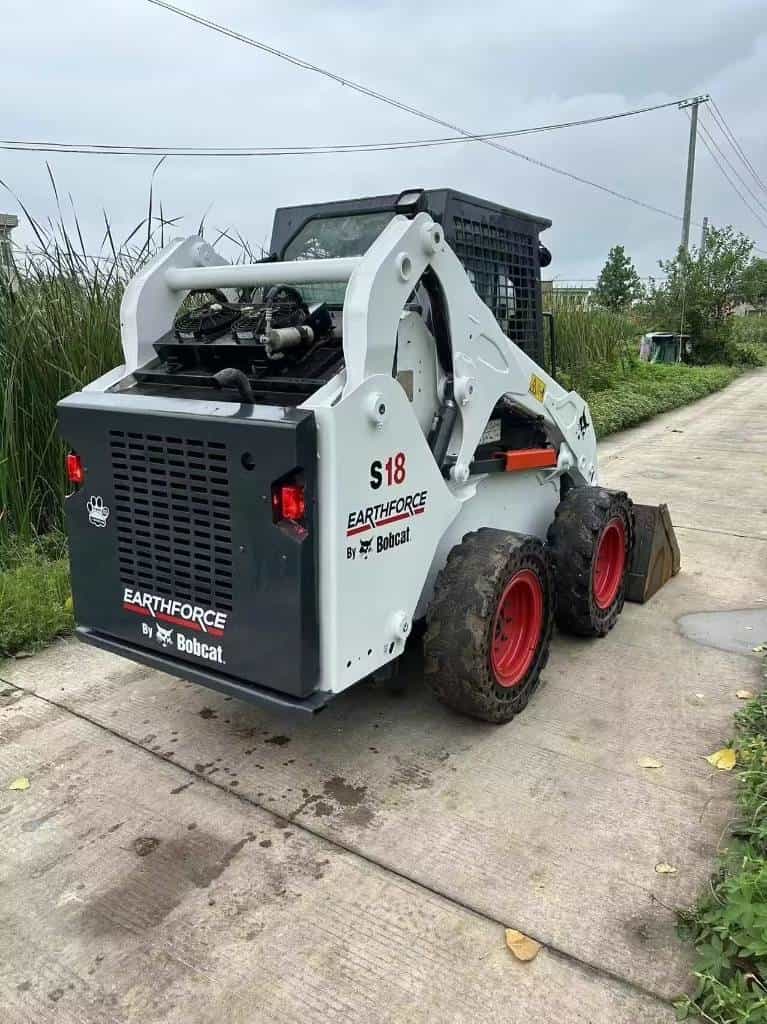 Bobcat S 18