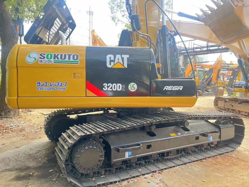 CAT 320 D L