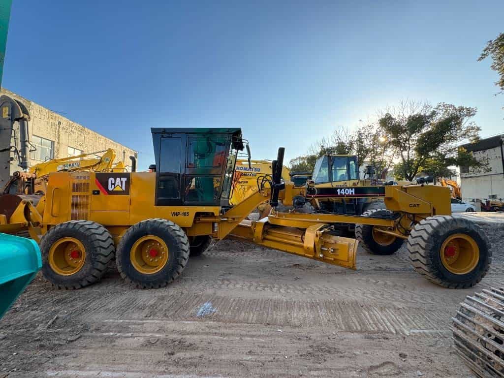CAT 140 H