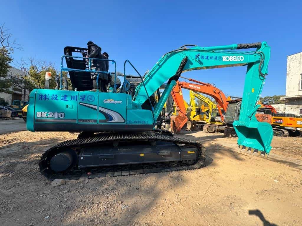 Kobelco SK 200-8