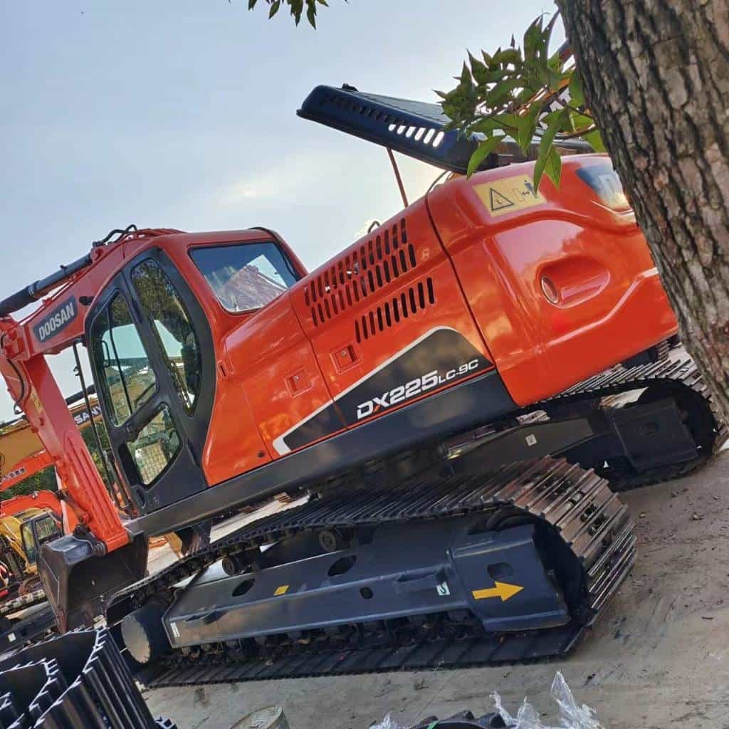 Doosan DX 225 LC